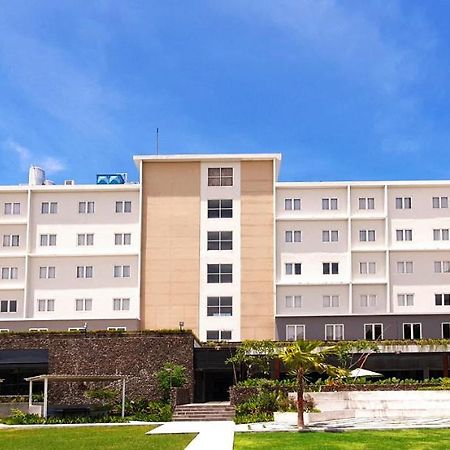 Montana Premier Senggigi Hotel Exterior foto
